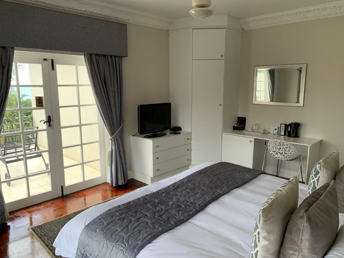 Valdior Guest House Umhlanga Rocks Buitenkant foto
