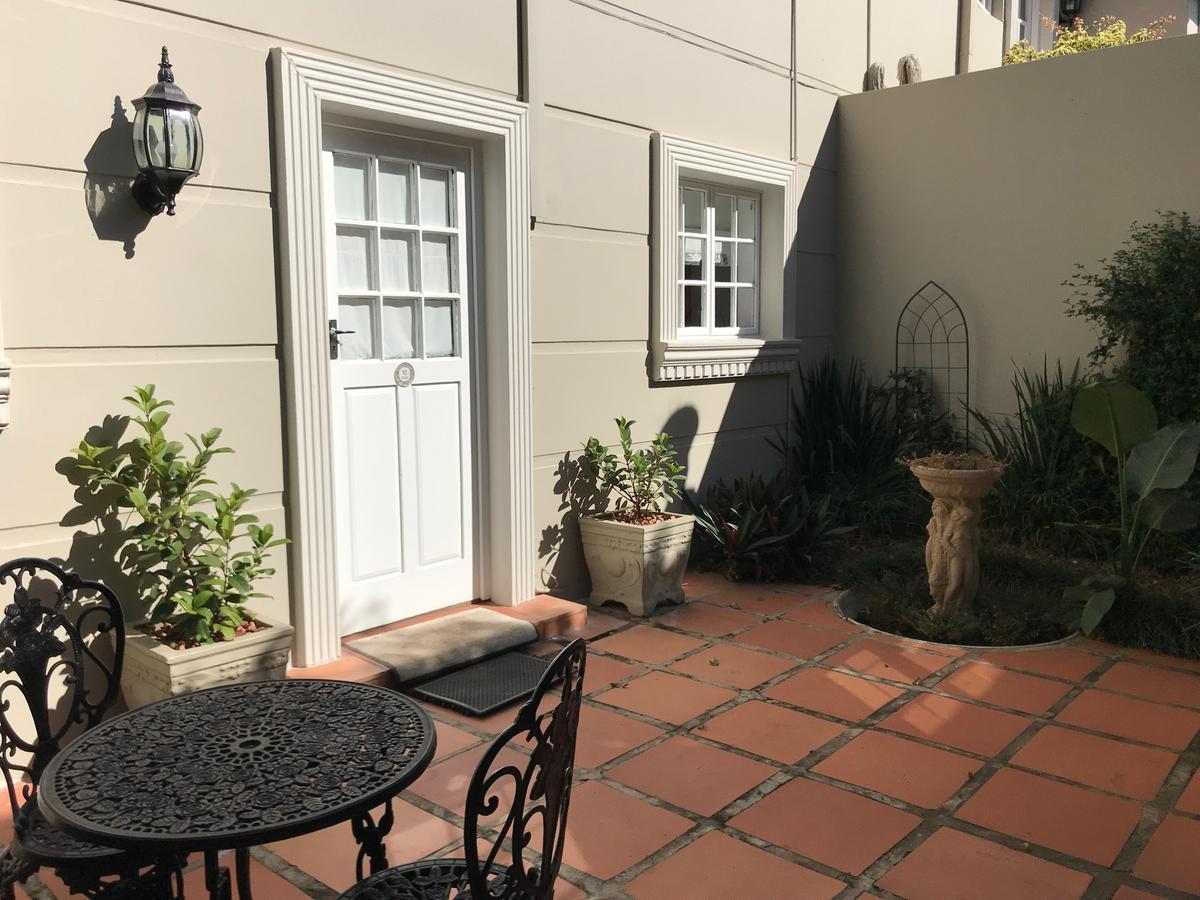 Valdior Guest House Umhlanga Rocks Buitenkant foto
