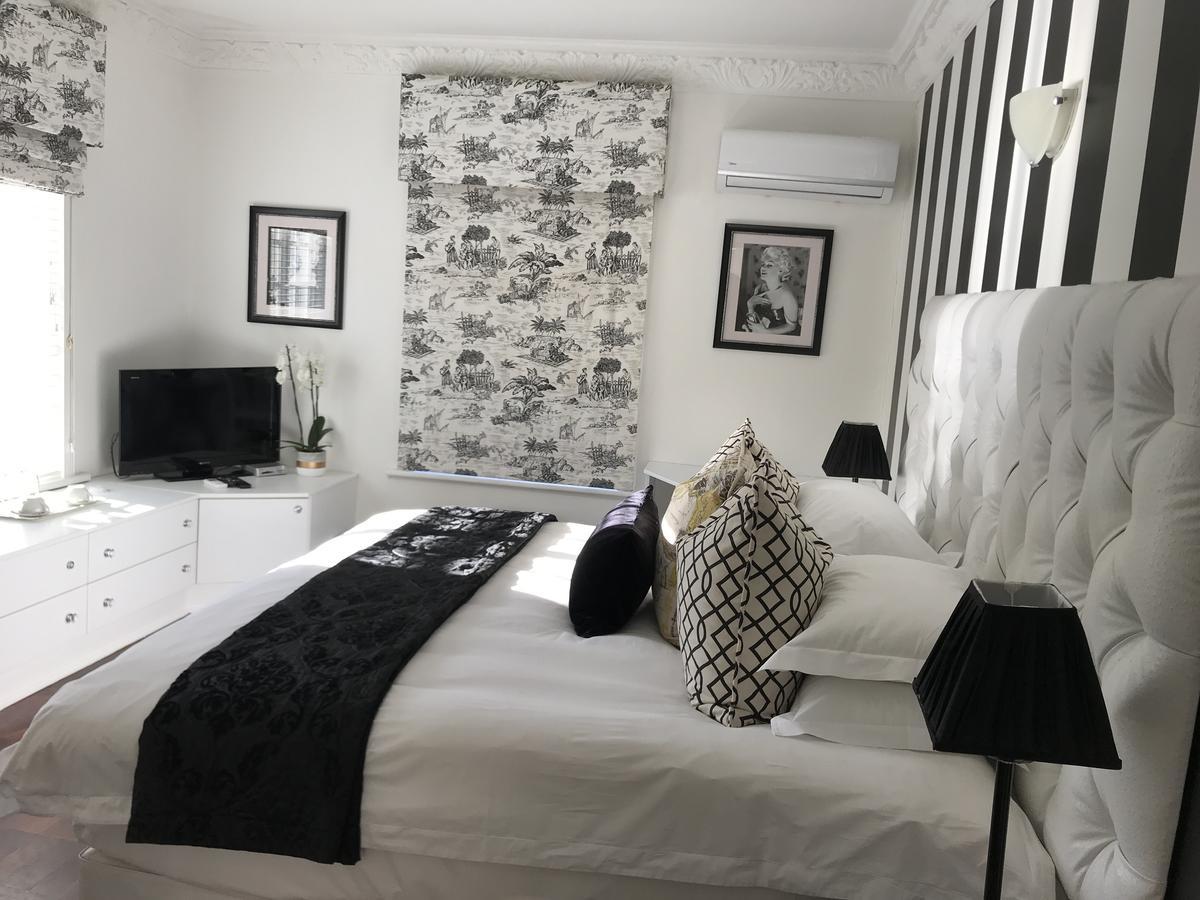 Valdior Guest House Umhlanga Rocks Buitenkant foto